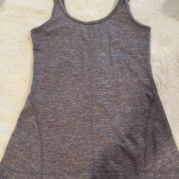 Lululemon tank top - Picture 2 of 4